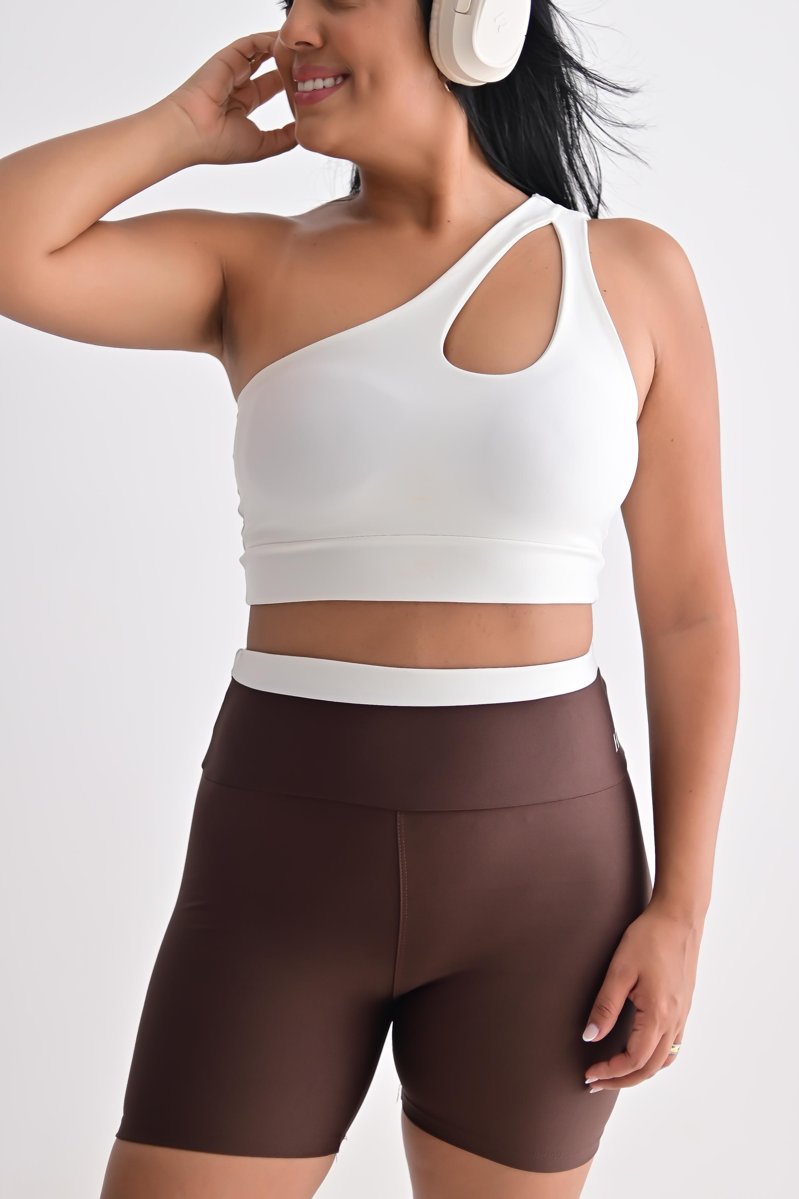 HERA Fitness look 3